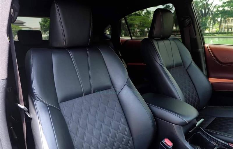 ขายรถอเนกประสงค์มือสอง toyota harrier รถปี2015 รหัส 71648-รูปที่10 ขายรถอเนกประสงค์มือสอง toyota harrier รถปี2015 รหัส 71648-รูปที่10