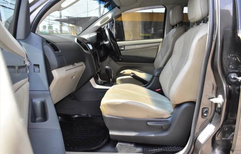 ขายรถ-suv-มือสอง-chevrolet-เชฟโรเลต-trailblazer-เทรลเบลเซอร์-รถปี2013-รหัส71649-38c80a93.jpeg ขายรถ-suv-มือสอง-chevrolet-เชฟโรเลต-trailblazer-เทรลเบลเซอร์-รถปี2013-รหัส71649-38c80a93.jpeg