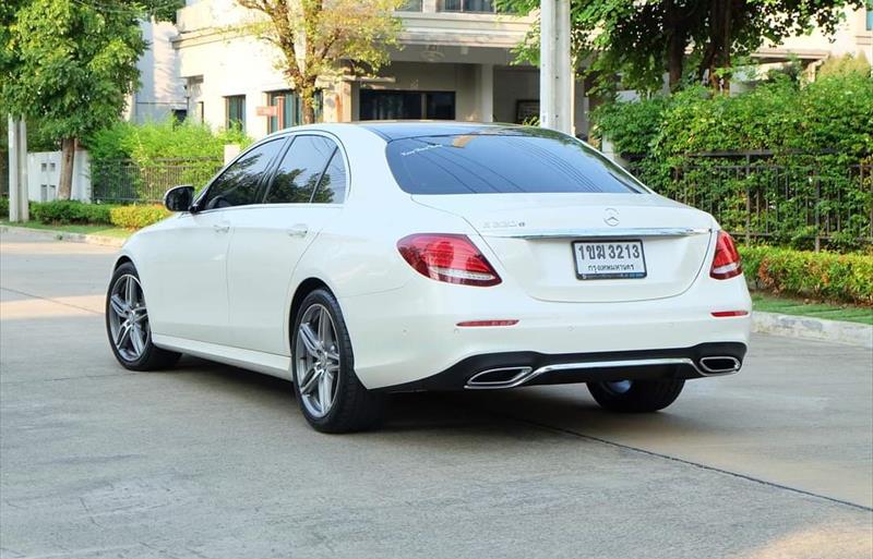 ขายรถเก๋งมือสอง-mercedes-benz-เมอร์เซเดสเบนซ์-e220-cdi-รถปี2017-รหัส71669-f0262d88.jpg ขายรถเก๋งมือสอง-mercedes-benz-เมอร์เซเดสเบนซ์-e220-cdi-รถปี2017-รหัส71669-f0262d88.jpg