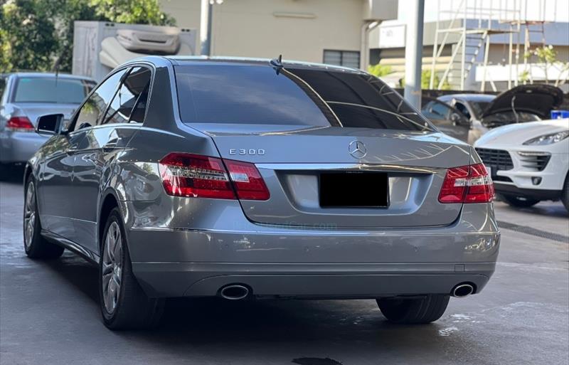ขายรถเก๋งมือสอง-mercedes-benz-เมอร์เซเดสเบนซ์-e300-อีสามศูนย์ศูนย์-รถปี2010-รหัส71671-a703f219.jpg ขายรถเก๋งมือสอง-mercedes-benz-เมอร์เซเดสเบนซ์-e300-อีสามศูนย์ศูนย์-รถปี2010-รหัส71671-a703f219.jpg
