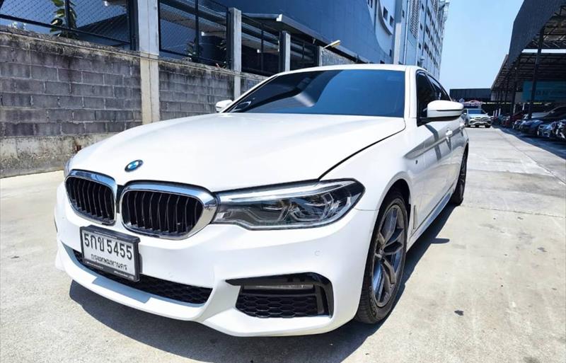 รถเก๋งมือสอง BMW 520d รถปี 2021
