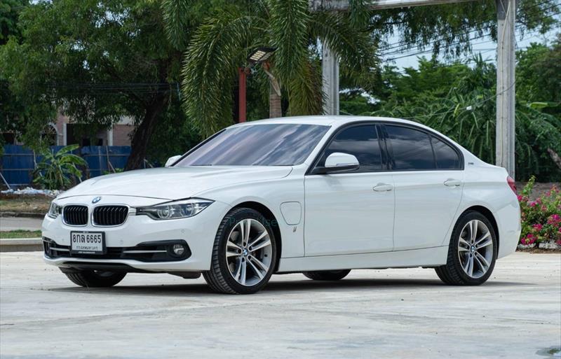 รถเก๋งมือสอง  BMW 330E Plugin Hybrid รถปี2019