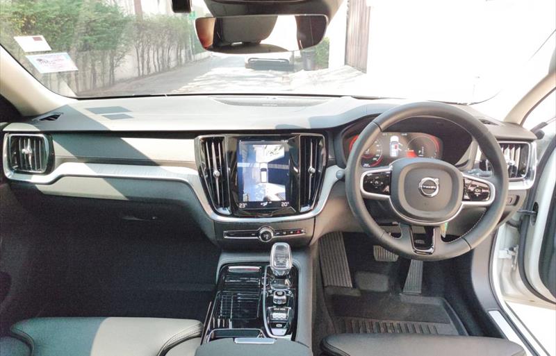ขายรถเก๋งมือสอง-volvo-วอลโว่-v60-รถปี2021-รหัส71737-c81a9cf4.jpg ขายรถเก๋งมือสอง-volvo-วอลโว่-v60-รถปี2021-รหัส71737-c81a9cf4.jpg
