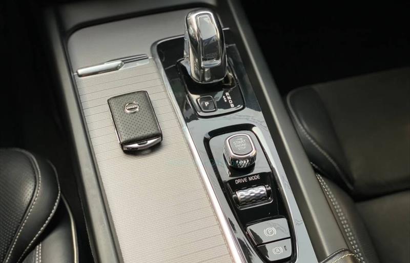 ขายรถ-suv-มือสอง-volvo-วอลโว่-xc60-รถปี2018-รหัส71740-9edb1779.jpg ขายรถ-suv-มือสอง-volvo-วอลโว่-xc60-รถปี2018-รหัส71740-9edb1779.jpg
