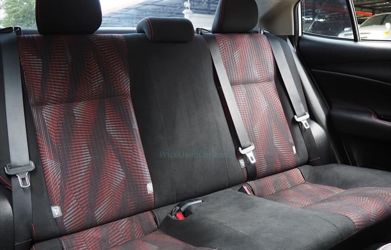 ขายรถเก๋งมือสอง-toyota-โตโยต้า-yaris-ยาริส-รถปี2018-รหัส71741-800915a2.JPG