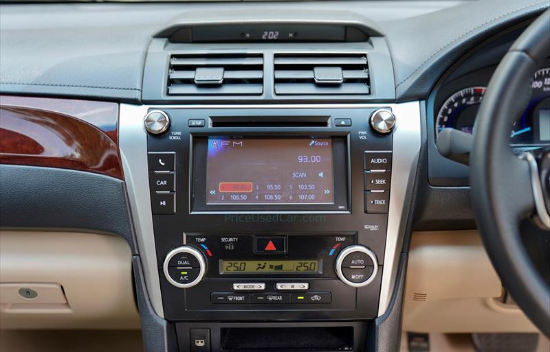 ขายรถเก๋งมือสอง-toyota-โตโยต้า-camry-คัมรี่-รถปี2012-รหัส71753-04581cbe.jpg ขายรถเก๋งมือสอง-toyota-โตโยต้า-camry-คัมรี่-รถปี2012-รหัส71753-04581cbe.jpg