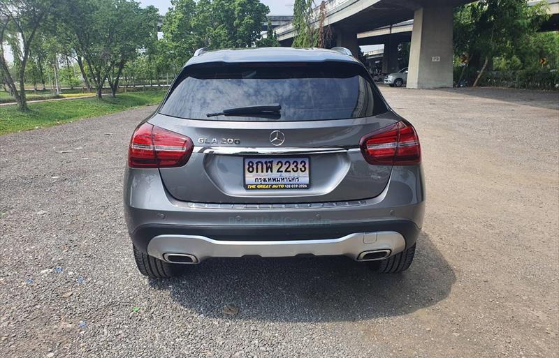 ขายรถเก๋งมือสอง mercedes-benz gla200 รถปี2020 รหัส 71754 รูปที่2