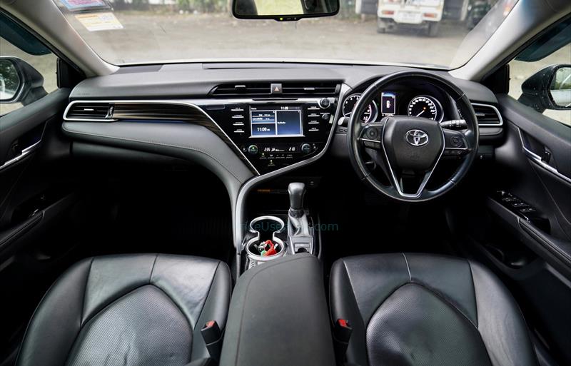 ขายรถเก๋งมือสอง-toyota-โตโยต้า-camry-คัมรี่-รถปี2019-รหัส71758-343095ae.jpg ขายรถเก๋งมือสอง-toyota-โตโยต้า-camry-คัมรี่-รถปี2019-รหัส71758-343095ae.jpg