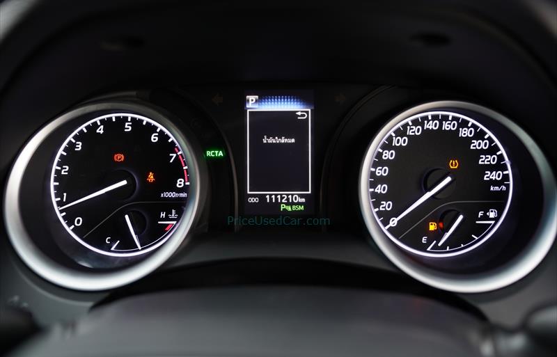ขายรถเก๋งมือสอง-toyota-โตโยต้า-camry-คัมรี่-รถปี2019-รหัส71758-ecf2323f.jpg ขายรถเก๋งมือสอง-toyota-โตโยต้า-camry-คัมรี่-รถปี2019-รหัส71758-ecf2323f.jpg