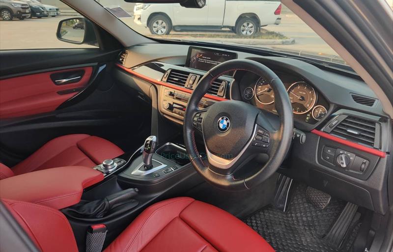 ขายรถเก๋งมือสอง-bmw-บีเอ็มดับบลิว-320d-สามสองศูนย์ดี-รถปี2013-รหัส71764-2f493dbb.jpg ขายรถเก๋งมือสอง-bmw-บีเอ็มดับบลิว-320d-สามสองศูนย์ดี-รถปี2013-รหัส71764-2f493dbb.jpg