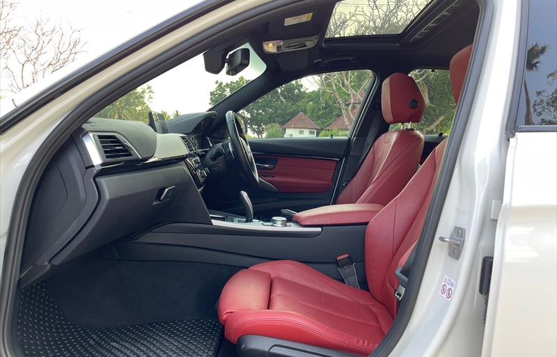ขายรถเก๋งมือสอง-bmw-บีเอ็มดับบลิว-330e-รถปี2019-รหัส71768-eab499c8.jpg ขายรถเก๋งมือสอง-bmw-บีเอ็มดับบลิว-330e-รถปี2019-รหัส71768-eab499c8.jpg