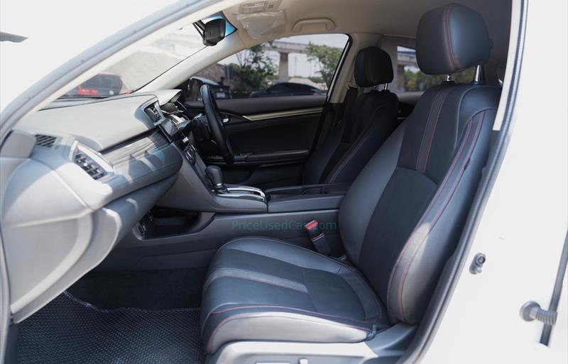 ขายรถเก๋งมือสอง-honda-ฮอนด้า-civic-ซีวิค-รถปี2020-รหัส71772-0fb2bd82.jpg ขายรถเก๋งมือสอง-honda-ฮอนด้า-civic-ซีวิค-รถปี2020-รหัส71772-0fb2bd82.jpg