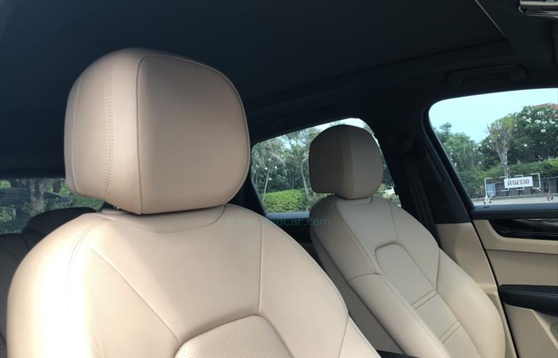 ขายรถ-suv-มือสอง-porsche-ปอร์เช่-cayenne-รถปี2020-รหัส71776-3199fe0d.jpg ขายรถ-suv-มือสอง-porsche-ปอร์เช่-cayenne-รถปี2020-รหัส71776-3199fe0d.jpg