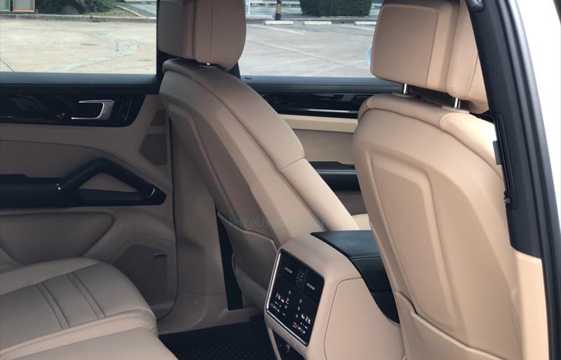 ขายรถ-suv-มือสอง-porsche-ปอร์เช่-cayenne-รถปี2020-รหัส71776-fcdb17bf.jpg ขายรถ-suv-มือสอง-porsche-ปอร์เช่-cayenne-รถปี2020-รหัส71776-fcdb17bf.jpg