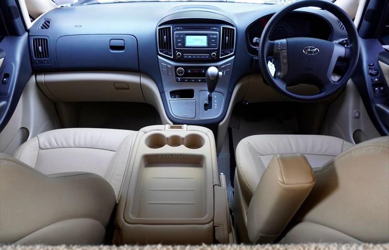 ขายรถตู้มือสอง-hyundai-ฮุนได-h-1-เอชวัน-รถปี2017-รหัส71781-aba66708.jpg ขายรถตู้มือสอง-hyundai-ฮุนได-h-1-เอชวัน-รถปี2017-รหัส71781-aba66708.jpg