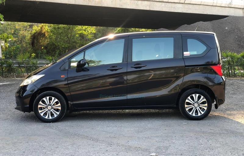 ขายรถเก๋งมือสอง honda freed รถปี2013 รหัส 71791 รูปที่4