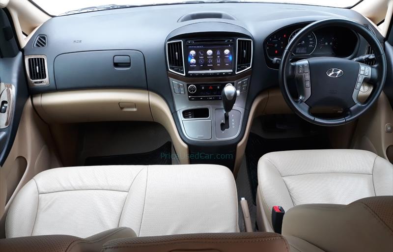 ขายรถตู้มือสอง-hyundai-ฮุนได-h-1-เอชวัน-รถปี2019-รหัส71804-f1743239.jpg ขายรถตู้มือสอง-hyundai-ฮุนได-h-1-เอชวัน-รถปี2019-รหัส71804-f1743239.jpg