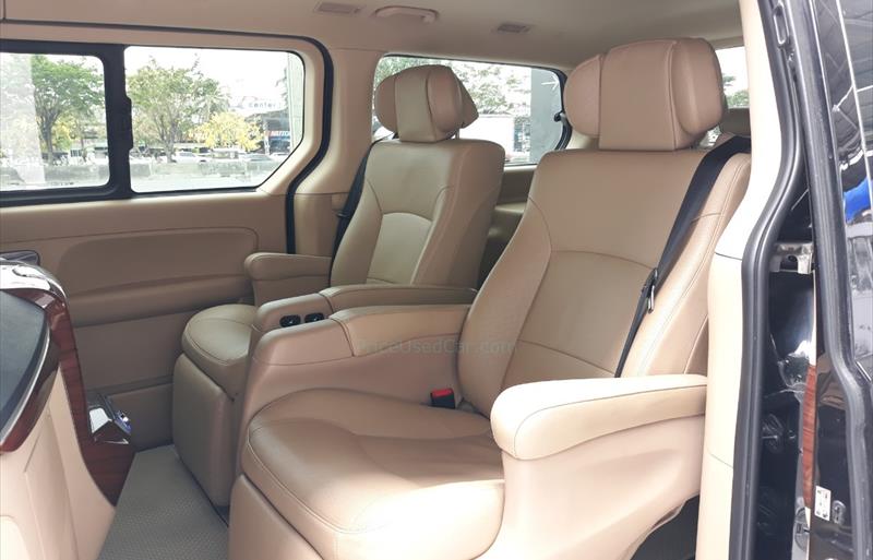 ขายรถตู้มือสอง-hyundai-ฮุนได-grand-starex-รถปี2019-รหัส71807-887a75b6.jpg ขายรถตู้มือสอง-hyundai-ฮุนได-grand-starex-รถปี2019-รหัส71807-887a75b6.jpg