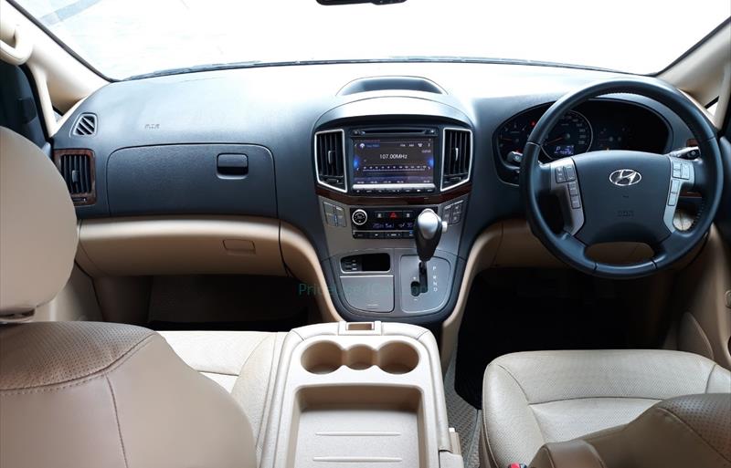 ขายรถตู้มือสอง-hyundai-ฮุนได-grand-starex-รถปี2019-รหัส71807-93dc88c4.jpg ขายรถตู้มือสอง-hyundai-ฮุนได-grand-starex-รถปี2019-รหัส71807-93dc88c4.jpg