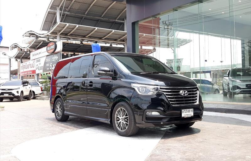 ขายรถตู้มือสอง-hyundai-ฮุนได-grand-starex-รถปี2019-รหัส71807-bc97ee48.jpg ขายรถตู้มือสอง-hyundai-ฮุนได-grand-starex-รถปี2019-รหัส71807-bc97ee48.jpg