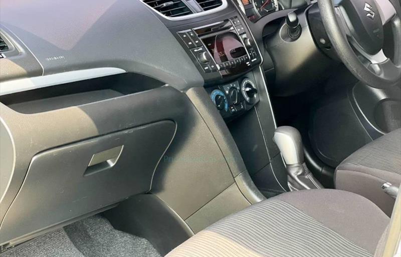 ขายรถเก๋งมือสอง suzuki swift รถปี2017 รหัส 71809 รูปที่10