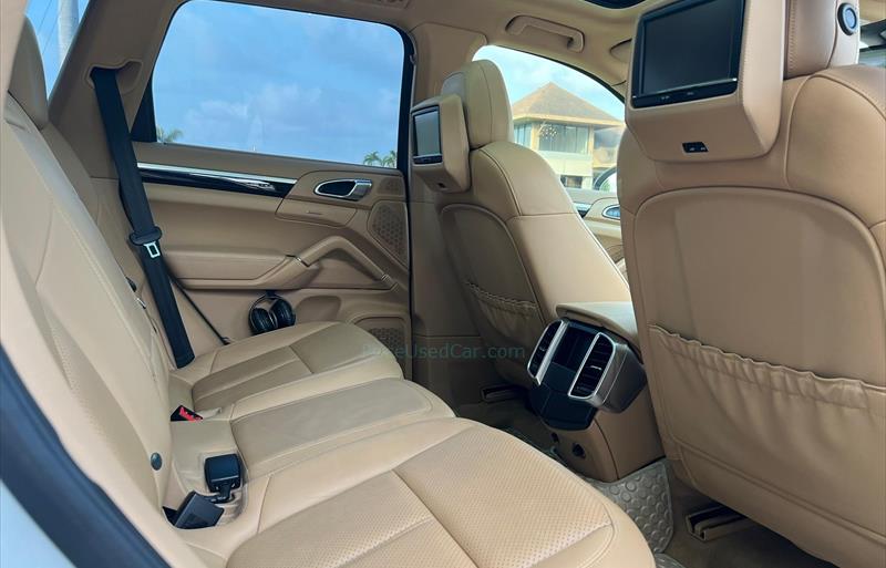 ขายรถ-suv-มือสอง-porsche-ปอร์เช่-cayenne-รถปี2013-รหัส71815-ba0b7d95.jpg ขายรถ-suv-มือสอง-porsche-ปอร์เช่-cayenne-รถปี2013-รหัส71815-ba0b7d95.jpg