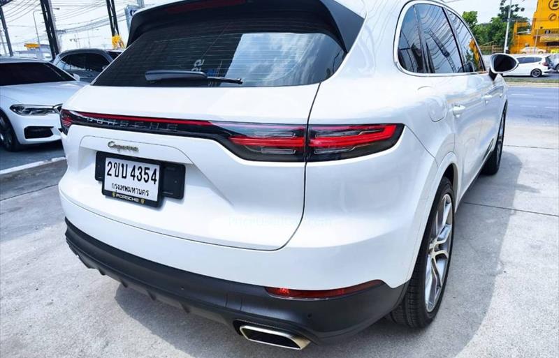 ขายรถ-suv-มือสอง-porsche-ปอร์เช่-cayenne-รถปี2022-รหัส71827-0613986d.jpeg ขายรถ-suv-มือสอง-porsche-ปอร์เช่-cayenne-รถปี2022-รหัส71827-0613986d.jpeg