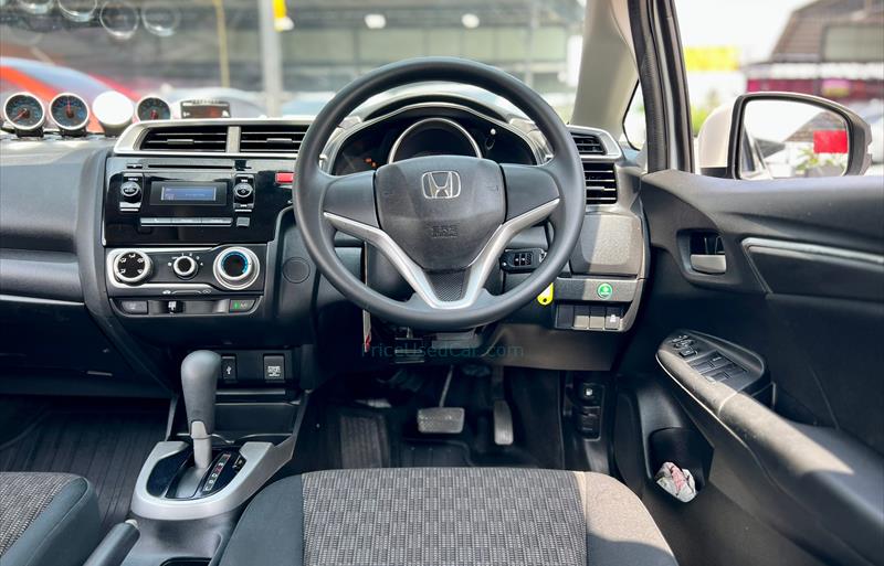 ขายรถเก๋งมือสอง honda jazz รถปี2016 รหัส 71832 รูปที่11