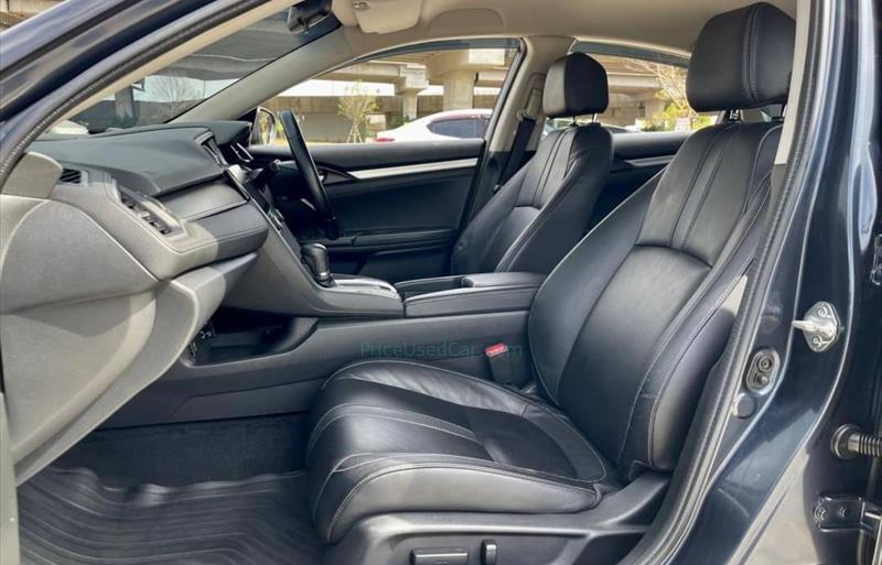 ขายรถเก๋งมือสอง honda civic รถปี2016 รหัส 71836 รูปที่11