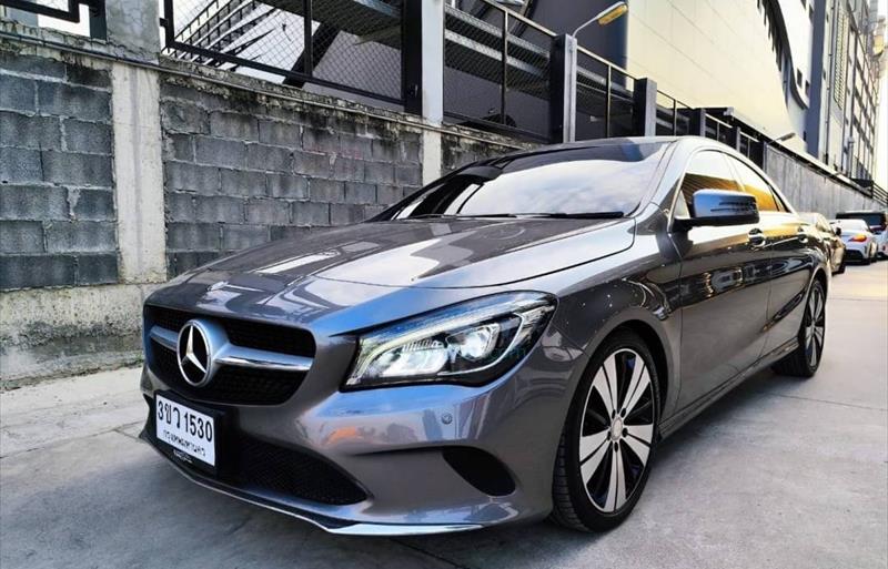 รถเก๋งมือสอง MERCEDES BENZ CLA200 รถปี 2017