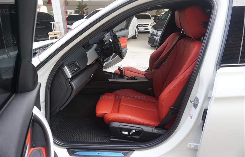 ขายรถเก๋งมือสอง bmw 320d รถปี2019 รหัส 71853 รูปที่8