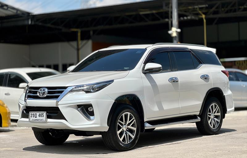 รถ SUV มือสอง  TOYOTA FORTUNER 2.4 V 4WD รถปี2018