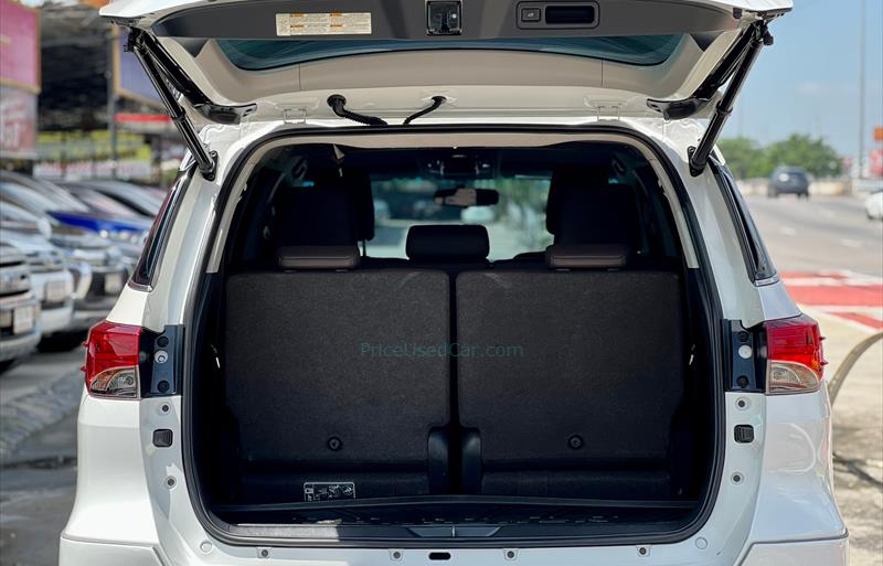 ขายรถอเนกประสงค์มือสอง toyota fortuner รถปี2018 รหัส 71865 รูปที่6