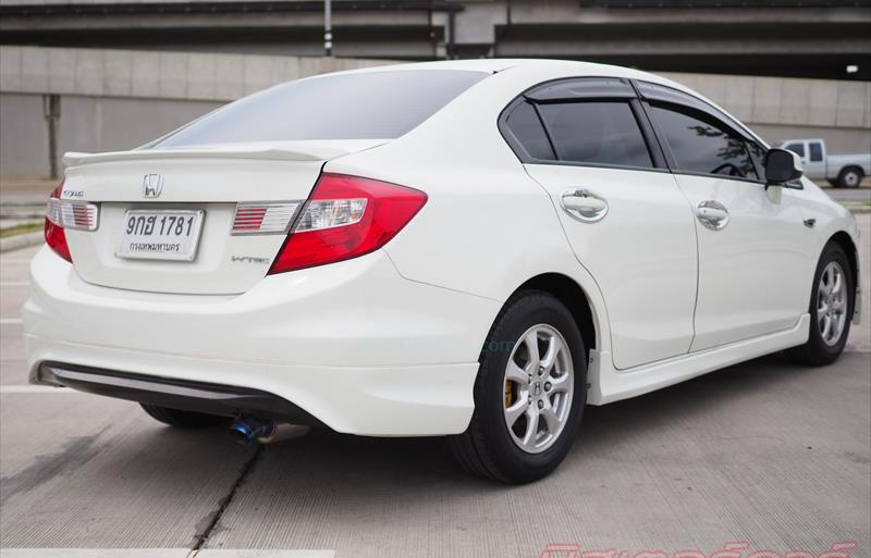 ขายรถเก๋งมือสอง-honda-ฮอนด้า-civic-ซีวิค-รถปี2012-รหัส71878-108cd5bc.jpg ขายรถเก๋งมือสอง-honda-ฮอนด้า-civic-ซีวิค-รถปี2012-รหัส71878-108cd5bc.jpg