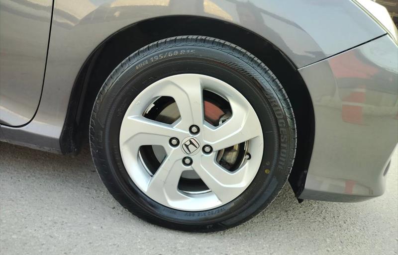 ขายรถเก๋งมือสอง honda city รถปี2015 รหัส 71887 รูปที่6