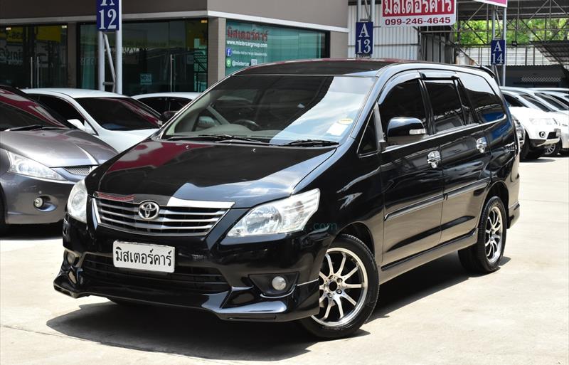 รถตู้มือสอง  TOYOTA INNOVA 2.0 V รถปี2013
