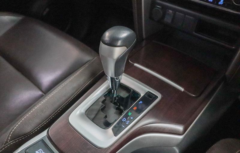 ขายรถ-suv-มือสอง-toyota-โตโยต้า-fortuner-ฟอร์จูนเนอร์-รถปี2019-รหัส71898-b16a595f.jpg ขายรถ-suv-มือสอง-toyota-โตโยต้า-fortuner-ฟอร์จูนเนอร์-รถปี2019-รหัส71898-b16a595f.jpg