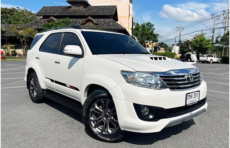 รถ SUV มือสอง  TOYOTA FORTUNER 3.0 TRD Sportivo 4WD รถปี2013