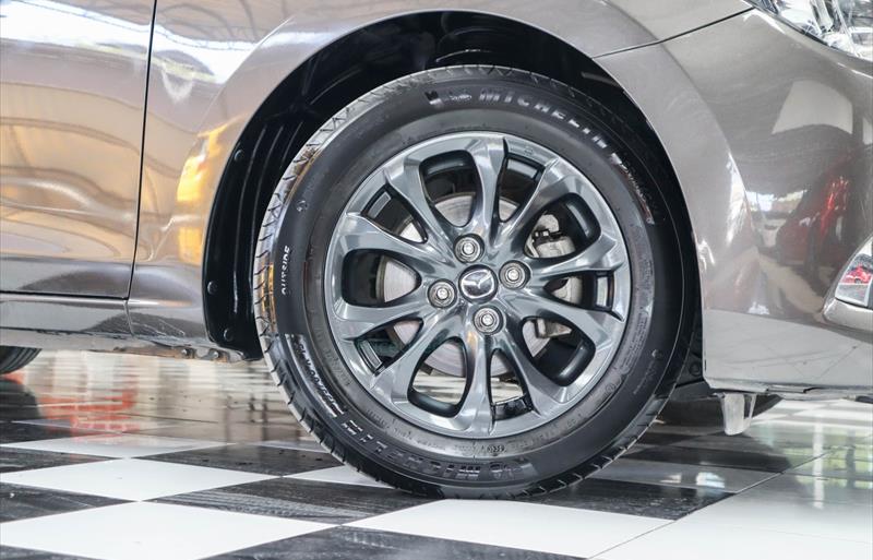 ขายรถเก๋งมือสอง-mazda-มาสด้า-2-สอง-รถปี2019-รหัส71900-ea2a09ea.jpg ขายรถเก๋งมือสอง-mazda-มาสด้า-2-สอง-รถปี2019-รหัส71900-ea2a09ea.jpg
