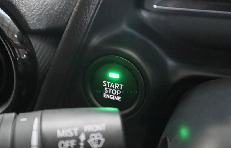 ขายรถเก๋งมือสอง-mazda-มาสด้า-2-สอง-รถปี2020-รหัส71901-e81611b4.jpg ขายรถเก๋งมือสอง-mazda-มาสด้า-2-สอง-รถปี2020-รหัส71901-e81611b4.jpg