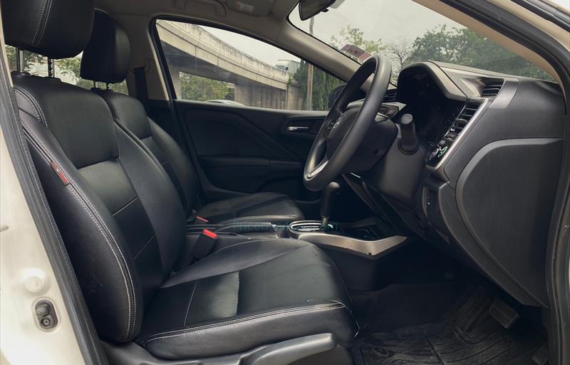 ขายรถเก๋งมือสอง-honda-ฮอนด้า-city-ซิตี้-รถปี2017-รหัส71913-6e9d71b5.jpg ขายรถเก๋งมือสอง-honda-ฮอนด้า-city-ซิตี้-รถปี2017-รหัส71913-6e9d71b5.jpg