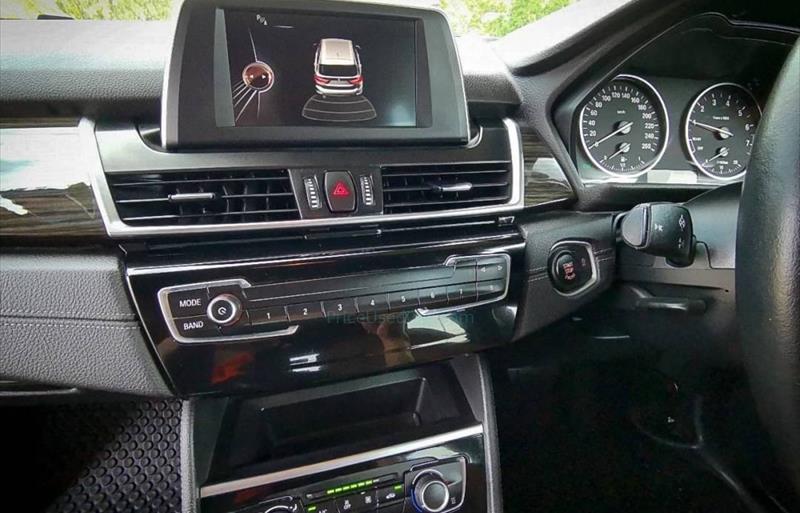 ขายรถเก๋งมือสอง-bmw-บีเอ็มดับบลิว-218i-รถปี2015-รหัส71916-45473903.jpeg ขายรถเก๋งมือสอง-bmw-บีเอ็มดับบลิว-218i-รถปี2015-รหัส71916-45473903.jpeg