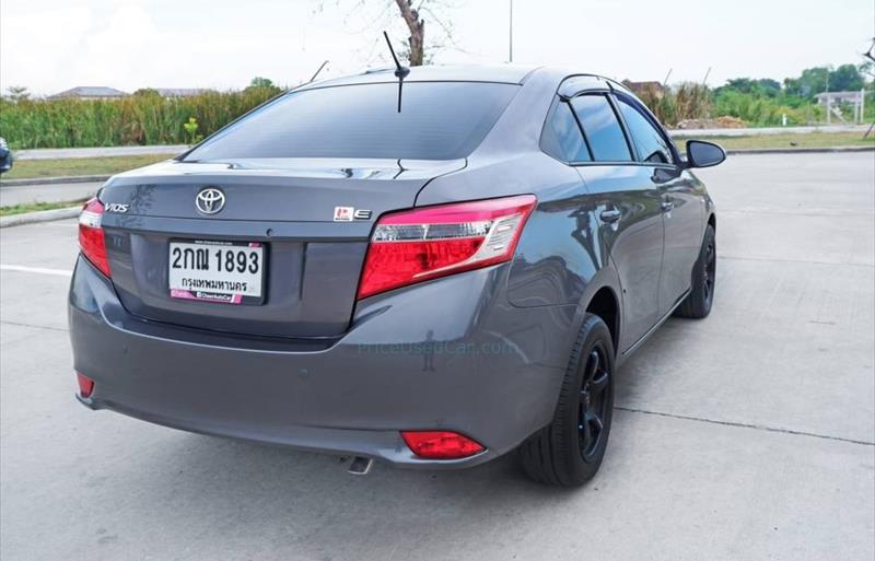 ขายรถเก๋งมือสอง toyota vios รถปี2013 รหัส 71928 รูปที่2