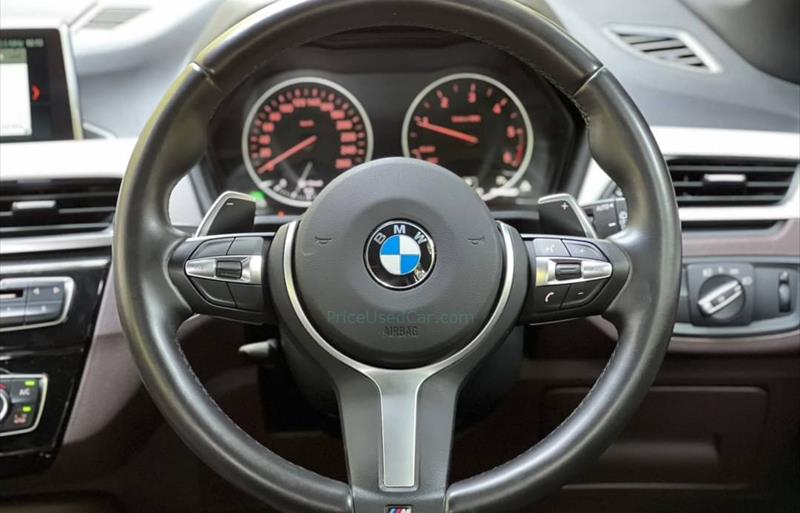 ขายรถ-suv-มือสอง-bmw-บีเอ็มดับบลิว-x1-เอ็กซ์1-รถปี2018-รหัส71962-bed0474a.jpeg ขายรถ-suv-มือสอง-bmw-บีเอ็มดับบลิว-x1-เอ็กซ์1-รถปี2018-รหัส71962-bed0474a.jpeg