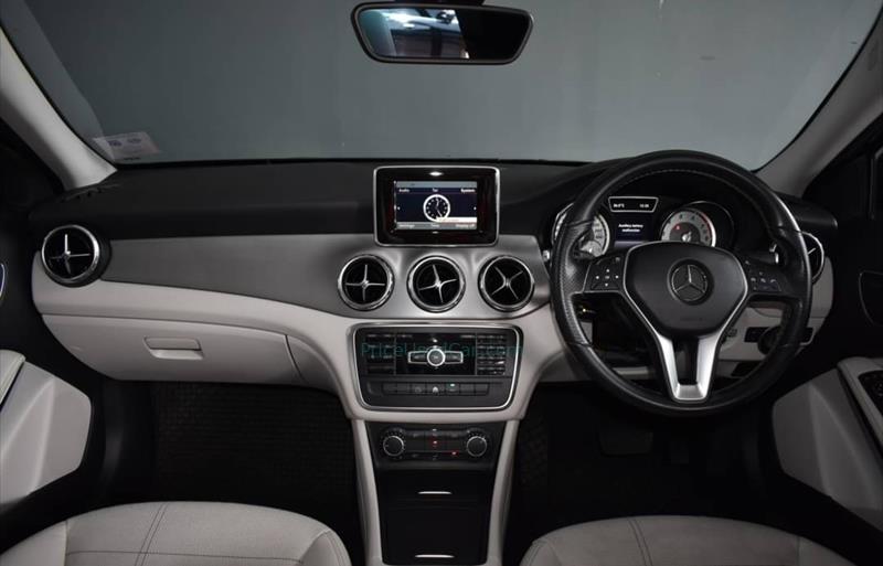 ขายรถ-suv-มือสอง-mercedes-benz-เมอร์เซเดสเบนซ์-gla-200-จีแอลเอ200-รถปี2014-รหัส71964-101f370a.jpeg ขายรถ-suv-มือสอง-mercedes-benz-เมอร์เซเดสเบนซ์-gla-200-จีแอลเอ200-รถปี2014-รหัส71964-101f370a.jpeg