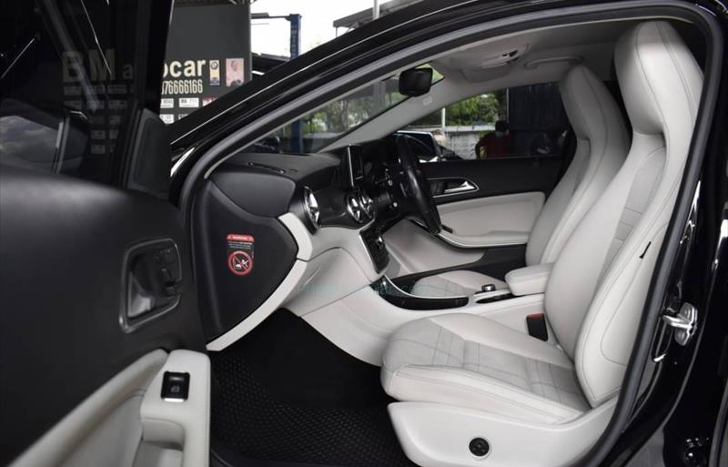 ขายรถ-suv-มือสอง-mercedes-benz-เมอร์เซเดสเบนซ์-gla-200-จีแอลเอ200-รถปี2014-รหัส71964-9804a969.jpeg ขายรถ-suv-มือสอง-mercedes-benz-เมอร์เซเดสเบนซ์-gla-200-จีแอลเอ200-รถปี2014-รหัส71964-9804a969.jpeg