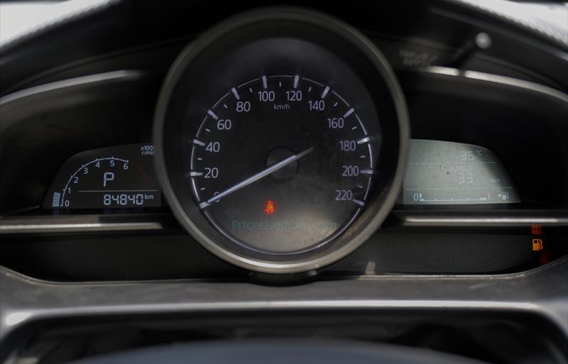 ขายรถเก๋งมือสอง-mazda-มาสด้า-2-สอง-รถปี2020-รหัส71983-5954e5a7.jpg ขายรถเก๋งมือสอง-mazda-มาสด้า-2-สอง-รถปี2020-รหัส71983-5954e5a7.jpg