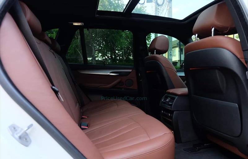 ขายรถ-suv-มือสอง-bmw-บีเอ็มดับบลิว-x5-เอ็กซ์5-รถปี2017-รหัส71996-22cb4ea2.jpg ขายรถ-suv-มือสอง-bmw-บีเอ็มดับบลิว-x5-เอ็กซ์5-รถปี2017-รหัส71996-22cb4ea2.jpg