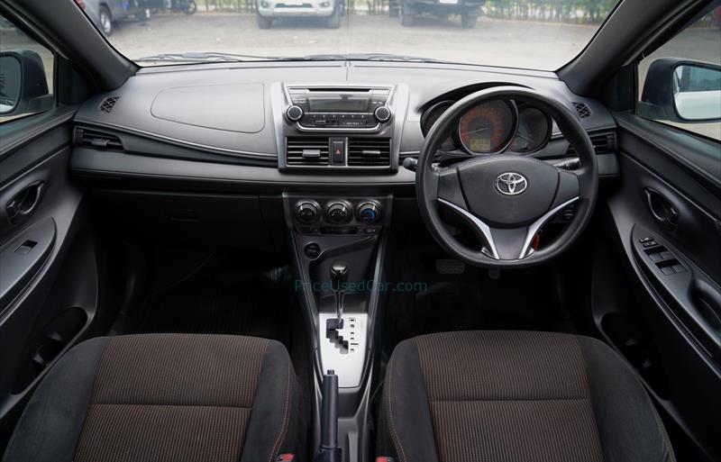 ขายรถเก๋งมือสอง toyota yaris รถปี2016 รหัส 72005 รูปที่9