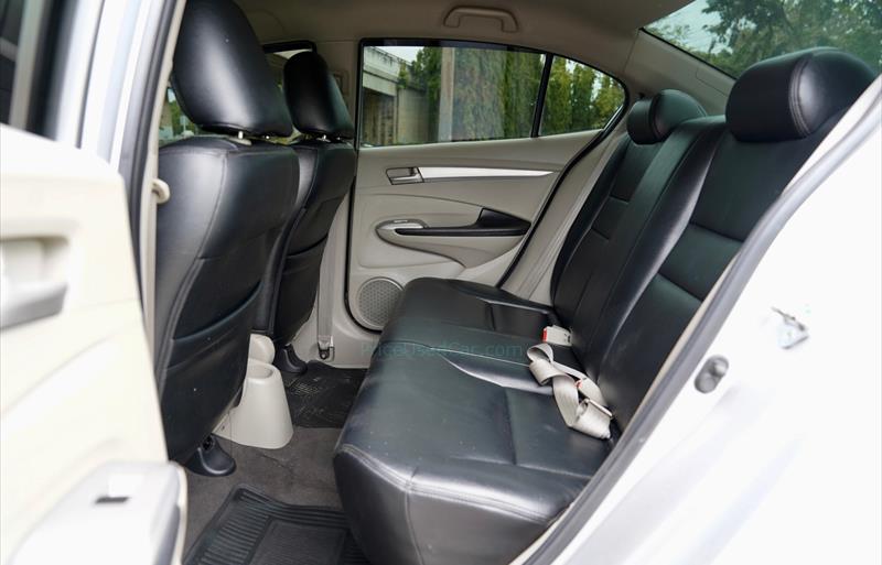 ขายรถเก๋งมือสอง-honda-ฮอนด้า-city-ซิตี้-รถปี2010-รหัส72007-41582835.jpg ขายรถเก๋งมือสอง-honda-ฮอนด้า-city-ซิตี้-รถปี2010-รหัส72007-41582835.jpg